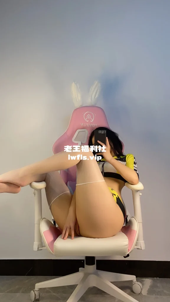 俏妞QiaoniuTT美女写真图集合集打包下载 -预览图 12 - 2023年12月2日 - 下午1:02 - 老王福利社- 俏妞QiaoniuTT美女写真图集合集打包下载 -预览图 11 - 2023年12月2日 - 下午1:02 - 老王福利社-