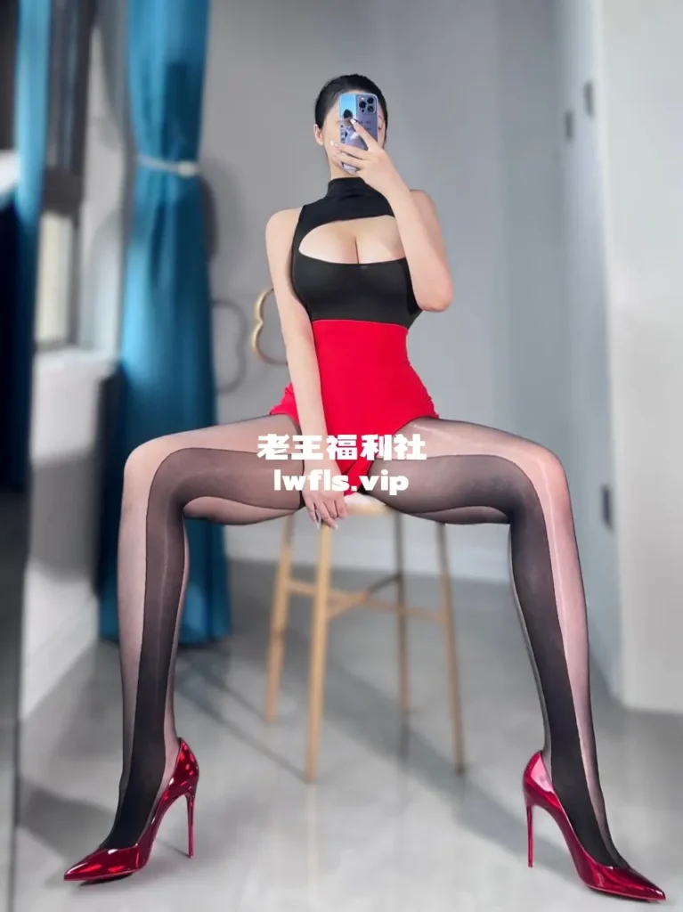 120斤的小王同学美女写真图集打包下载 -预览图 16 - 2023年12月10日 - 下午3:08 - 老王福利社- 120斤的小王同学美女写真图集打包下载 -预览图 15 - 2023年12月10日 - 下午3:08 - 老王福利社-