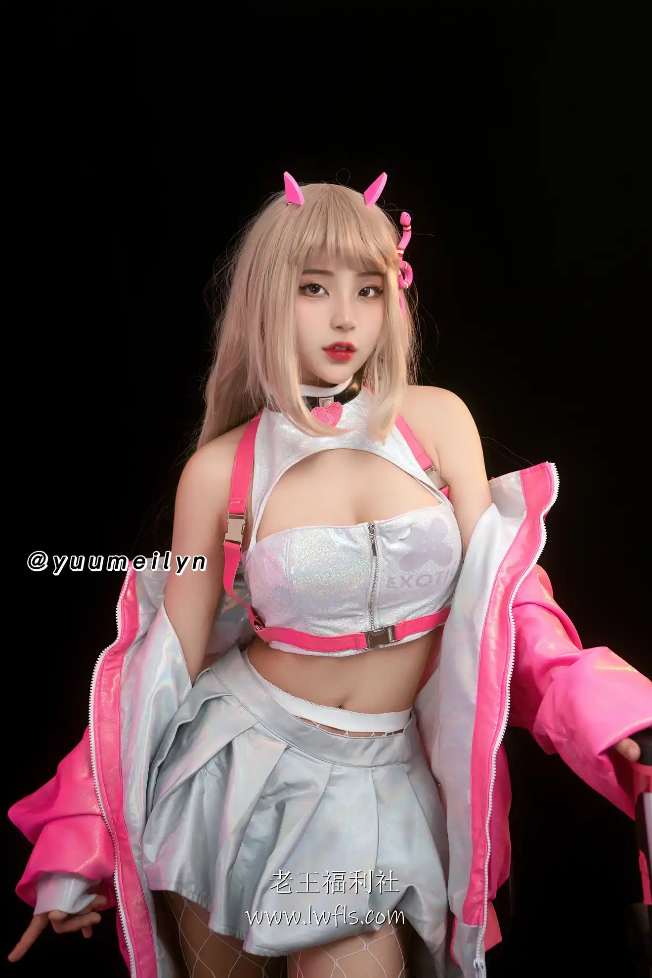 图片[6]-yuumeilyn(虞梅) 美女艺术写真合集打包下载 - 老王福利社 - lwfls.vip[42套&其他合集][新老两套][96G][持续更新中]-老王福利社