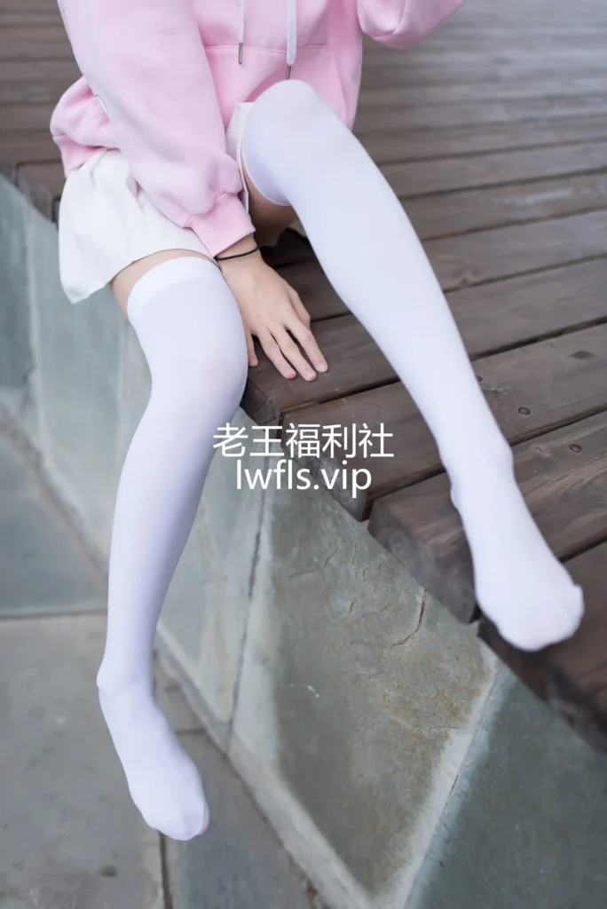 图片[2]-风之领域美女艺术写真图集完整版合集打包下载 - 老王福利社 - lwfls.vip[331套] [14000P] [118GB] 社保~-老王福利社