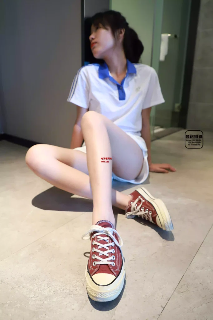 图片[5]-誉铭摄影美女写真图集合集打包下载 - 老王福利社 lwfls.vip[64套] [40GB]-老王福利社