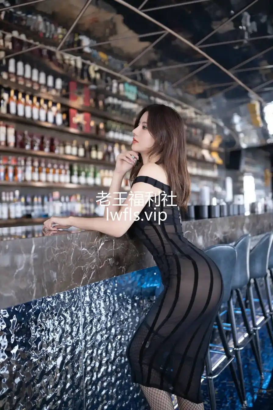 图片[4]-就是阿朱啊美女艺术写真图集合集打包下载-老王福利社-lwfls.vip[250套] [124GB]-老王福利社