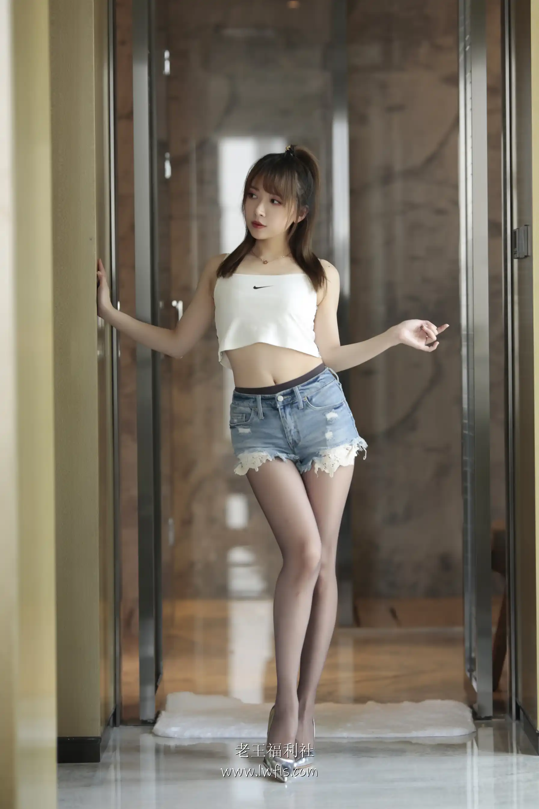 图片[3]-小女巫露娜美女写真图集合集打包下载 - 老王福利社 - lwfls.vip[55套] [18GB]-老王福利社