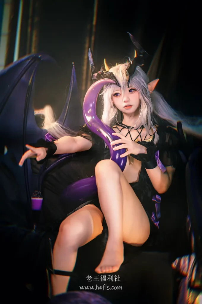 图片[2]-伊喵君_Nya美女写真图集合集打包下载 - 老王福利社 - lwfls.vip[13套] [5GB]-老王福利社