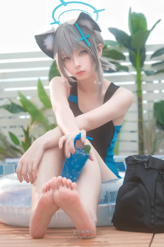 图片[11]-发财阿弦 写真合集下载 - 老王福利社 - lwfls.vip[04套][827MB]-老王福利社