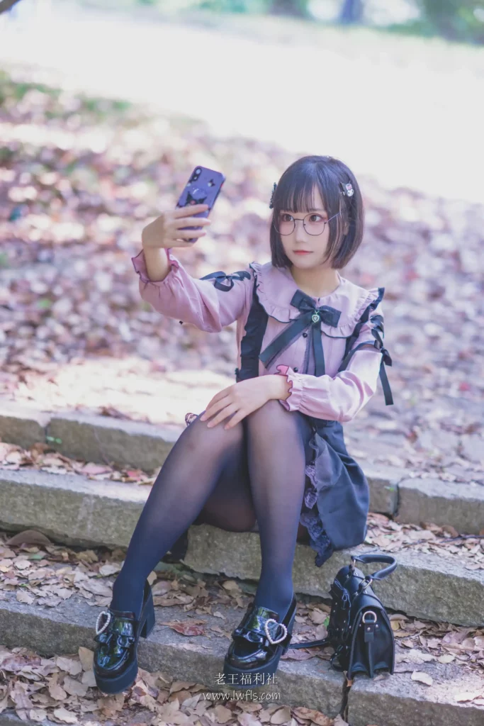 lunananya 写真合集下载 - 老王福利社 - lwfls.vip[35套][6.50GB]-老王福利社