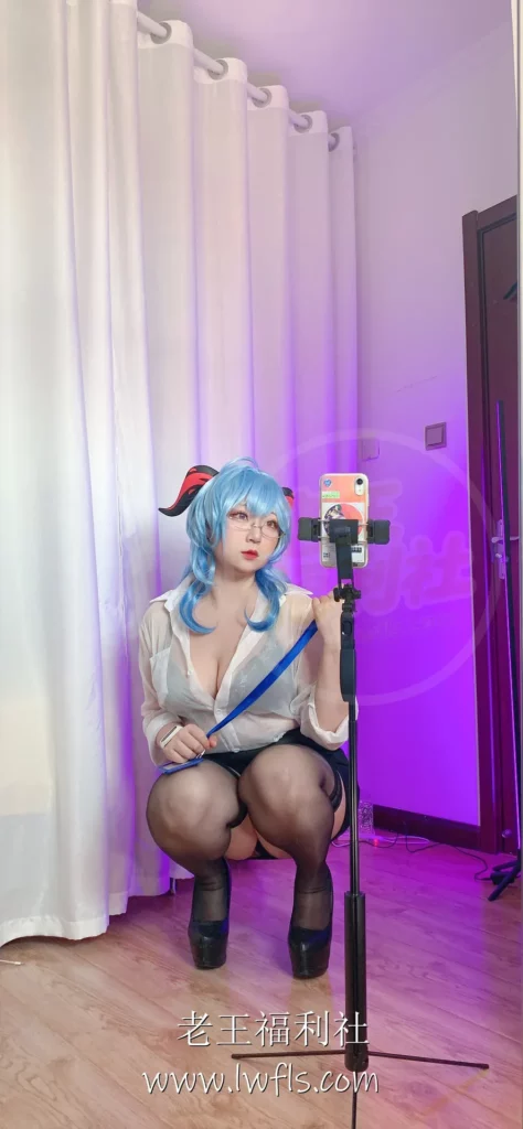 图片[4]-欧翼翼 写真合集下载 - 老王福利社 - lwfls.vip[02套][3.90GB]-老王福利社