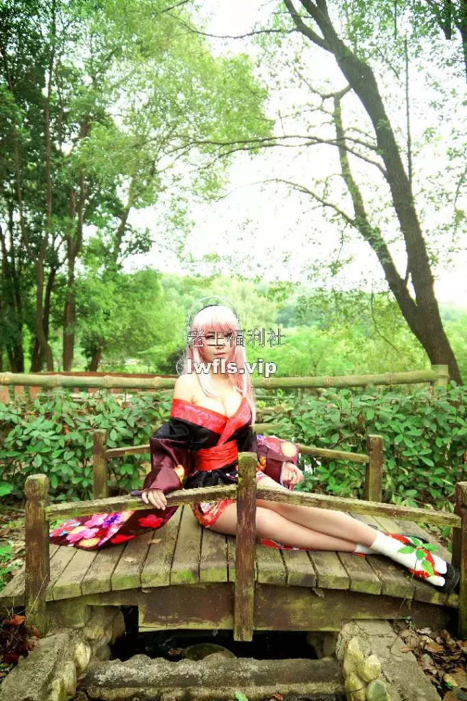 半半子 NO.021 超级索尼子