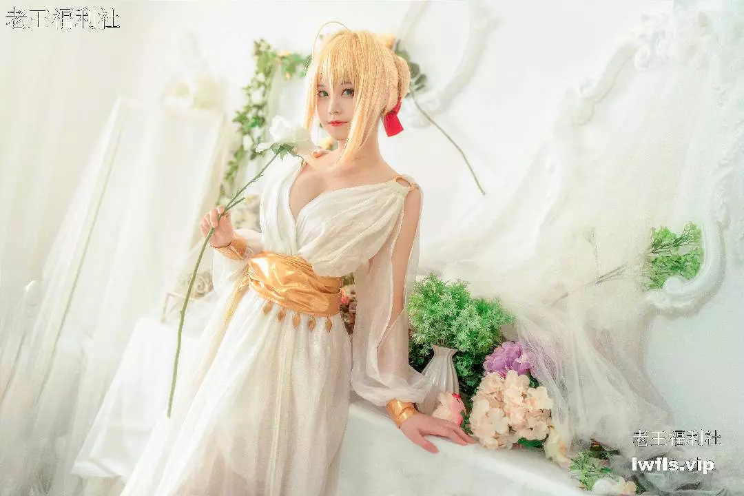 蜜汁猫裘 – 96套写真合集下载[41.02GB]